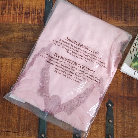 🌸 Iron Fist Dead Mermaid Walking Dress 🌸 - Picture 7 of 16